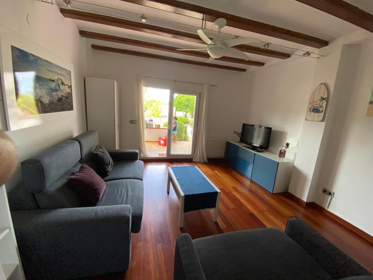 Primera Linea De Playa Apartment Dénia